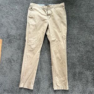 Tommy Hilfiger Khakis 38 x 34